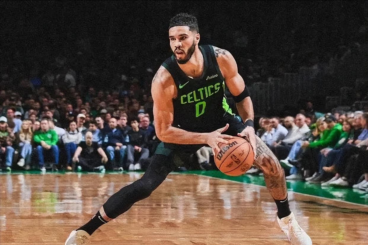 开云-塔图姆新星重要助攻表现突出，日本队前途光明！